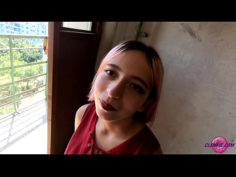 ❤️ Studint Sensual sûget in frjemdling yn 'e bûtenwrâld - Cum op syn gesicht Porno by porno fy.pornolymp.ru ️❤
